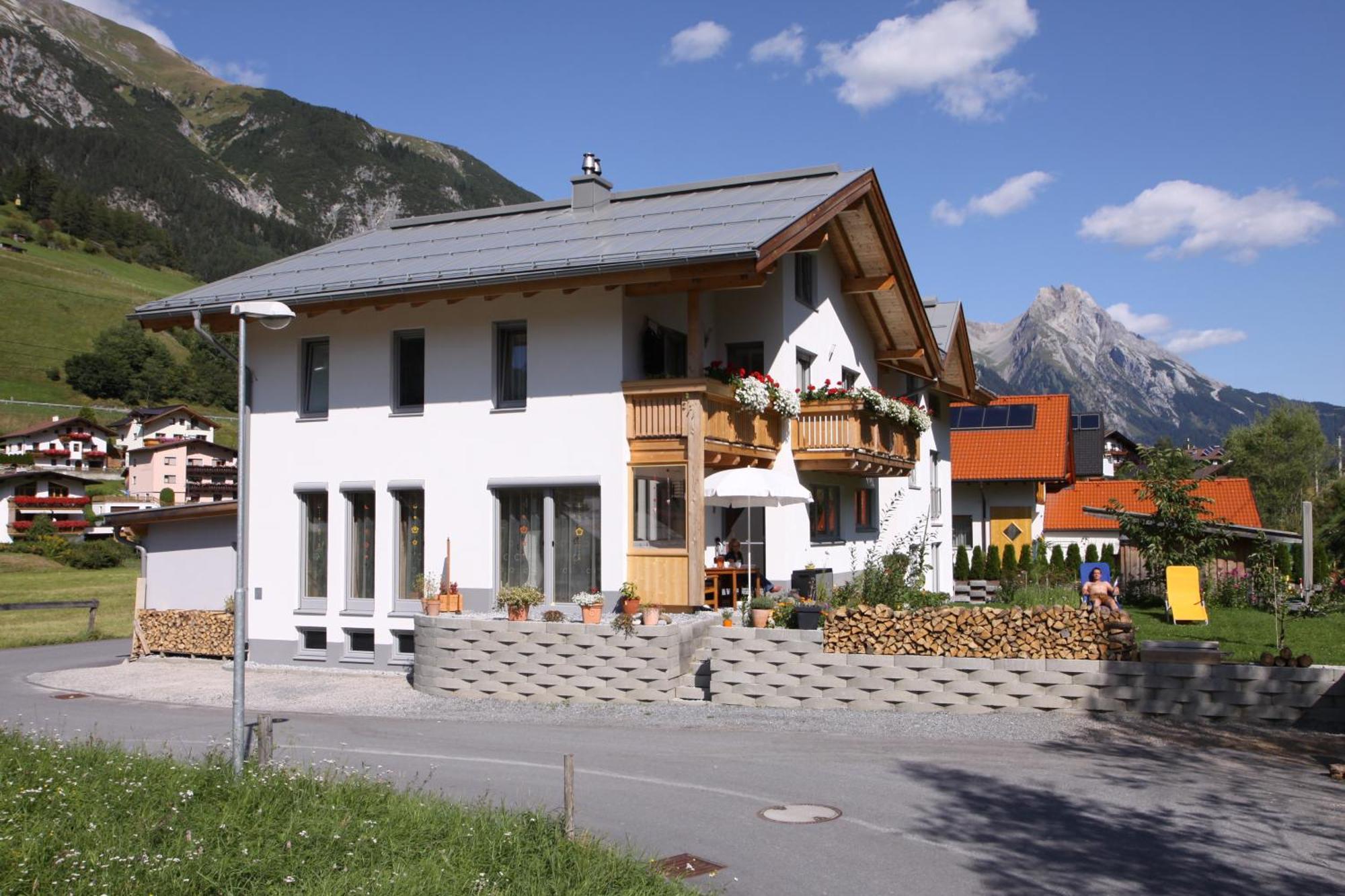Ferienhaus Gundi Pettneu am Arlberg Eksteriør bilde