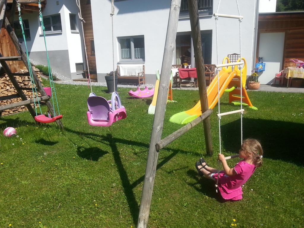 Ferienhaus Gundi Pettneu am Arlberg Eksteriør bilde