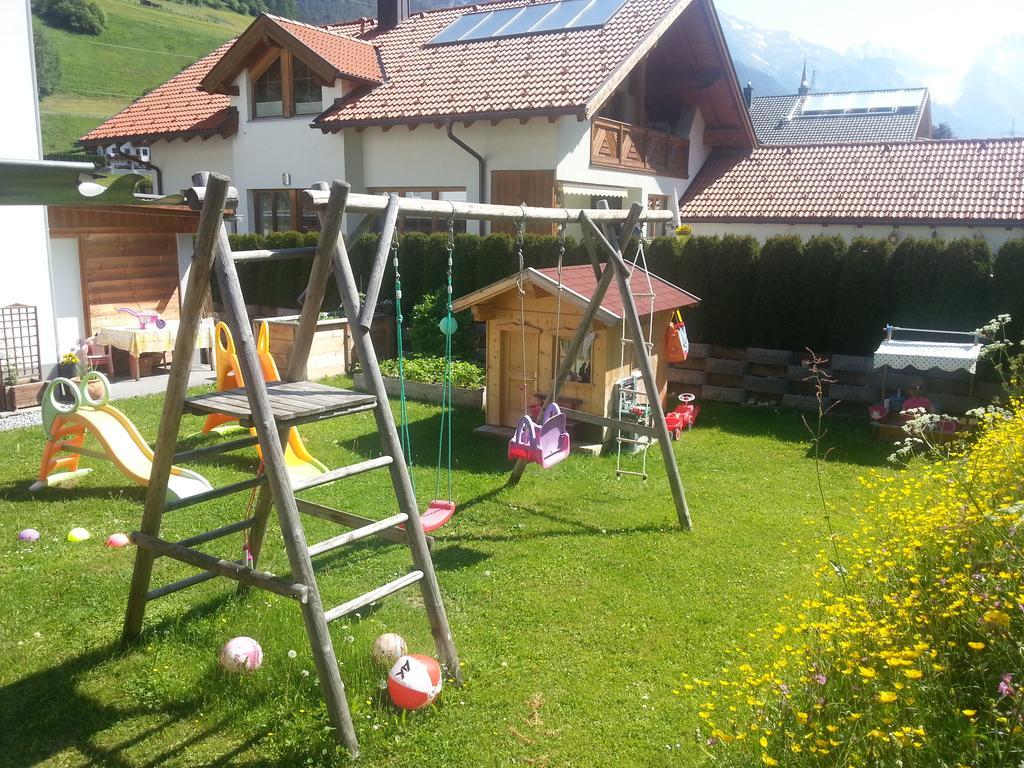 Ferienhaus Gundi Pettneu am Arlberg Eksteriør bilde