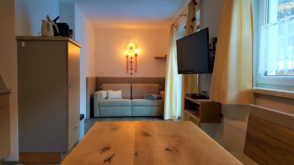 Ferienhaus Gundi Pettneu am Arlberg Eksteriør bilde