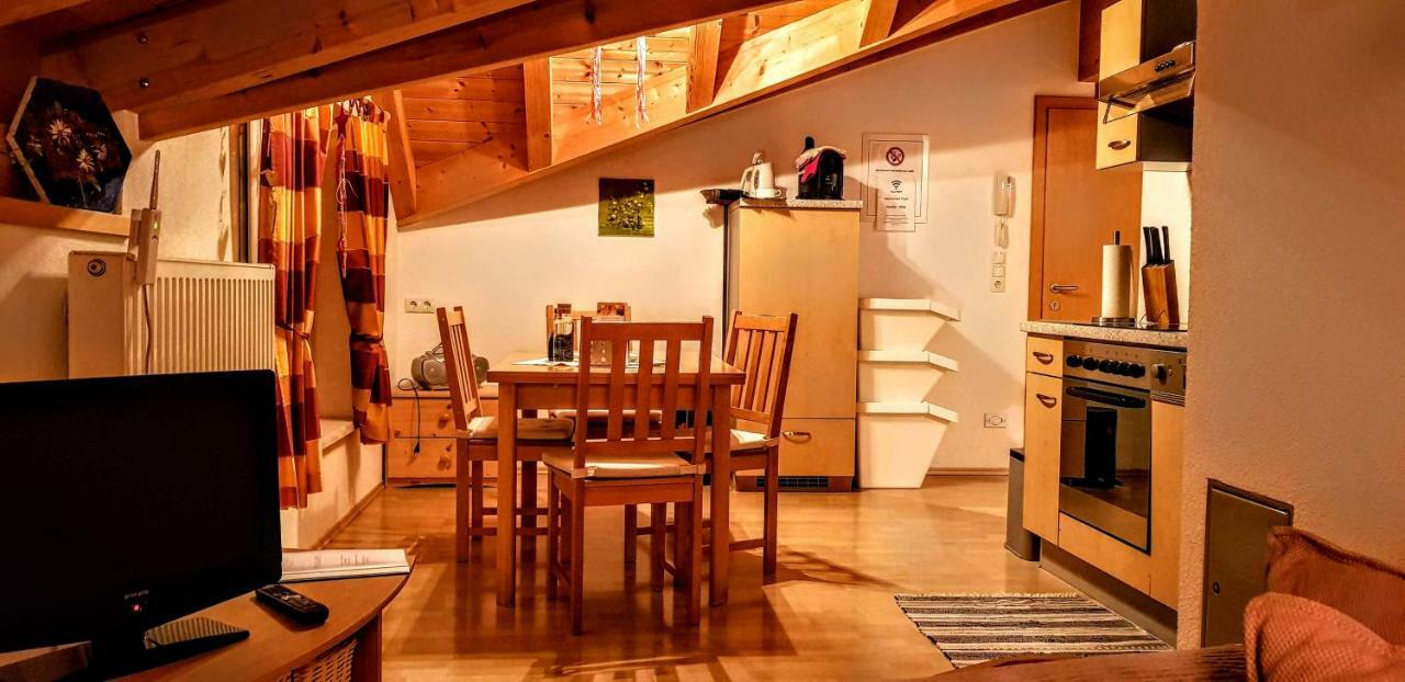 Ferienhaus Gundi Pettneu am Arlberg Eksteriør bilde